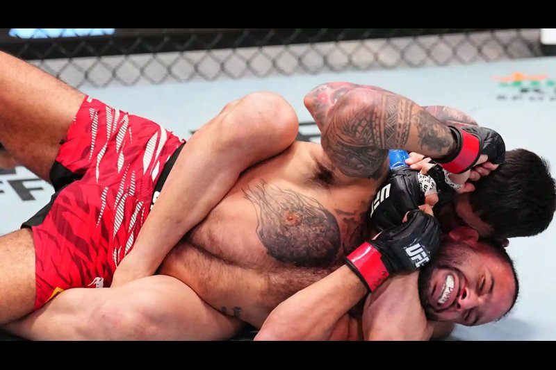 Michael Chiesa Blasts Isaac Dulgarian for “Trash” Performance at UFC Vegas 110 - UFC Article