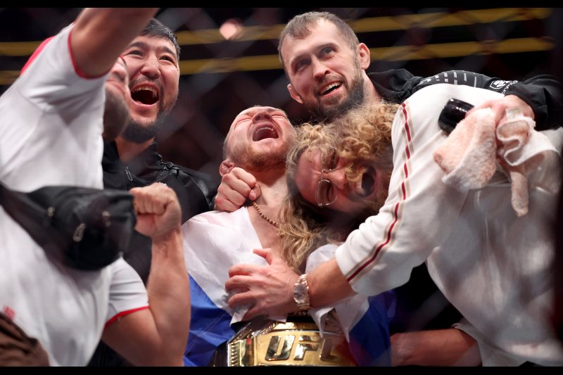 Petr Yan Regains UFC Bantamweight Crown by Out-pointing Merab Dvalishvili at UFC 323