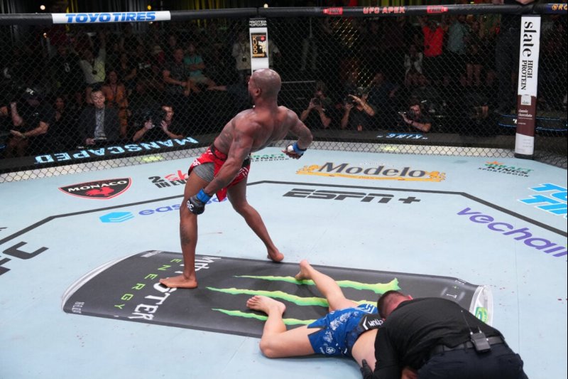 UFC Vegas 112 Wraps 2025 With Explosive Finishes, Knockouts and Breakout Performances